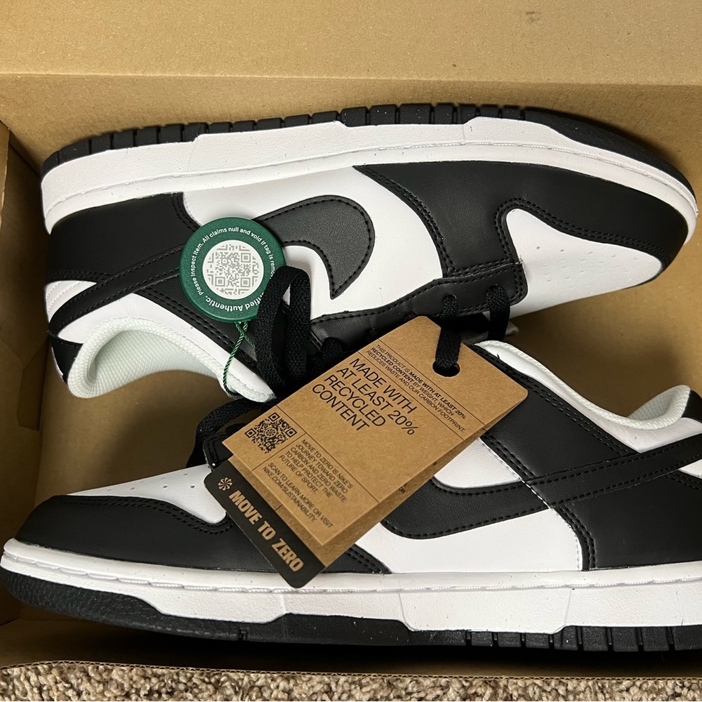 Nike Low Dunks Panda Brand New and Verified through StockX! Women’s 9.5